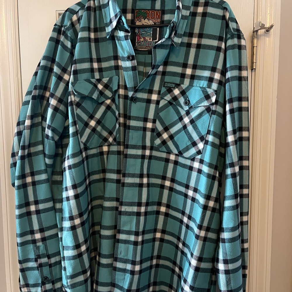 DIXXON Men's Teal and Black Plaid Shirt